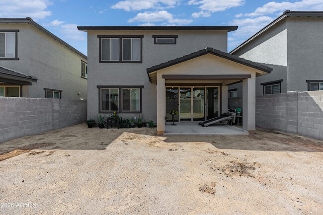 Building Photo - 2019 N Marketside Ave