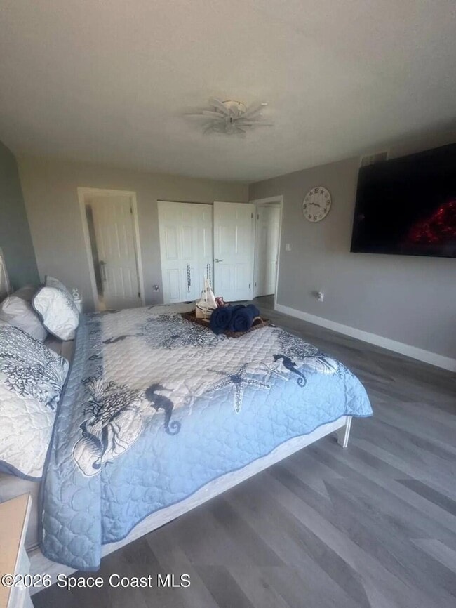 Building Photo - 4850 Ocean Beach Blvd