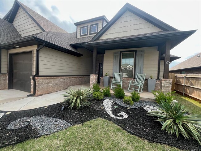 Building Photo - 5405 Carmel Crk Dr