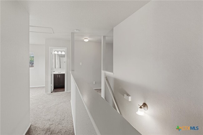 Building Photo - 25513 Gold Yarrow