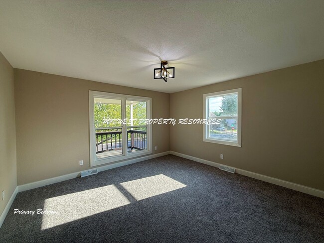 Building Photo - Beautifully Remodeled 4 Bedroom, 3 Bath Home