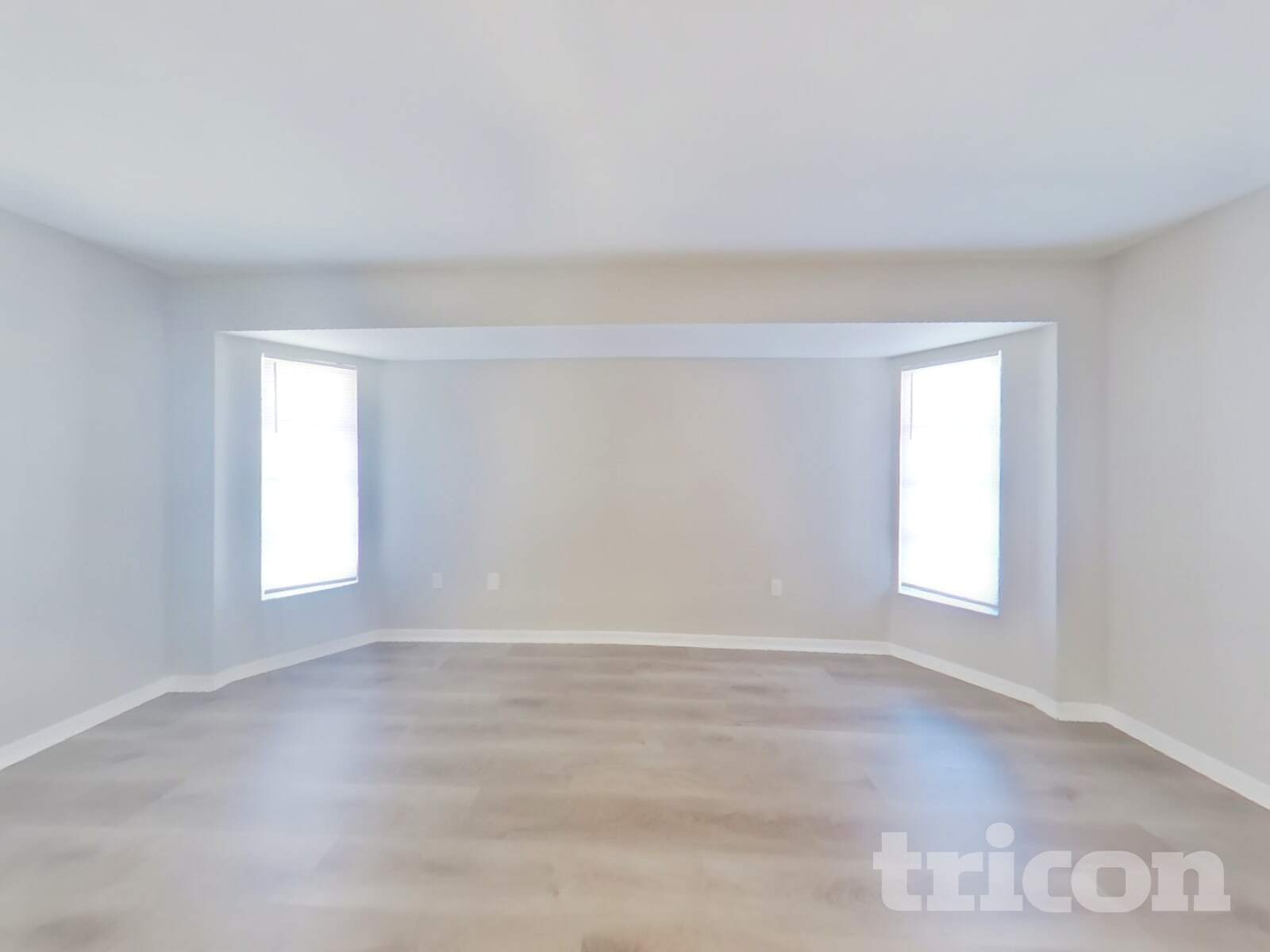 Building Photo - 26429 Asuncion Dr