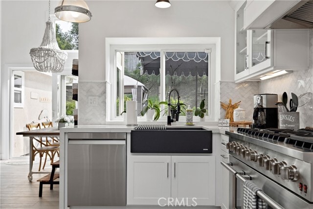 Building Photo - 25662 Cresta Loma