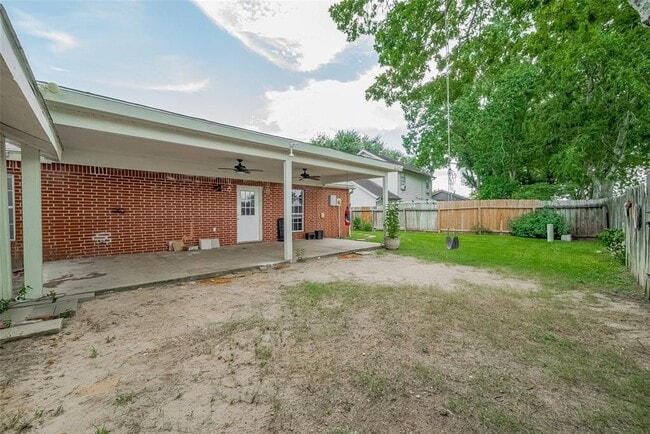 Building Photo - 22114 Calderbrook Dr