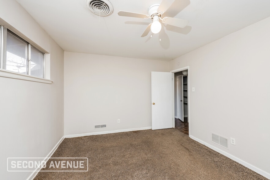 Building Photo - 2713 S Carrier Pkwy