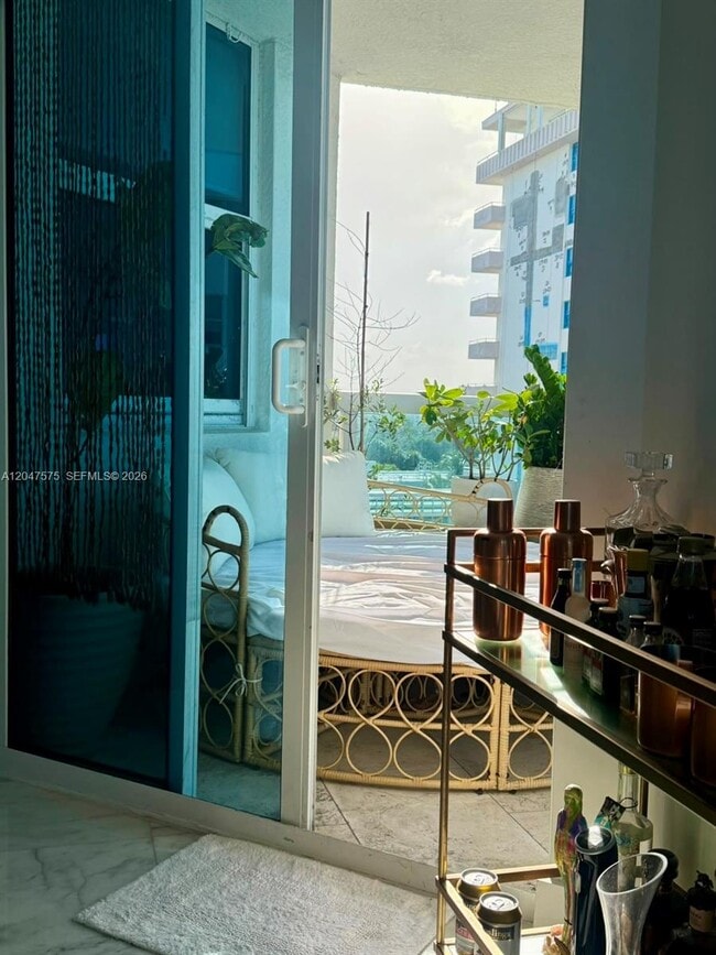 Building Photo - 9201 Collins Ave