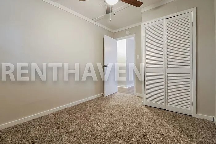 Building Photo - 301 Oregon Trail