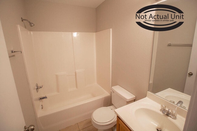 Building Photo - 1604 Citadel Dr