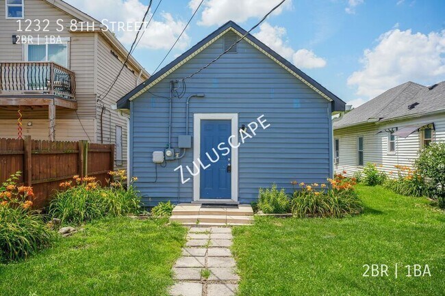Building Photo - 1232 S 8th St