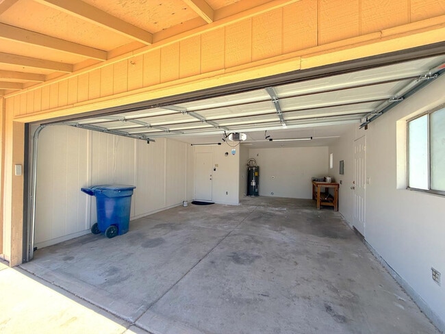 Building Photo - 3522 W Toledo St