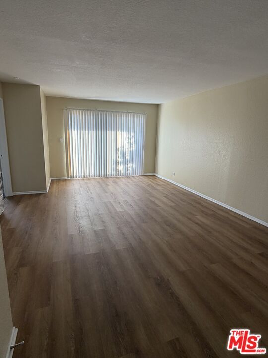 Building Photo - 16515 New Hampshire Ave