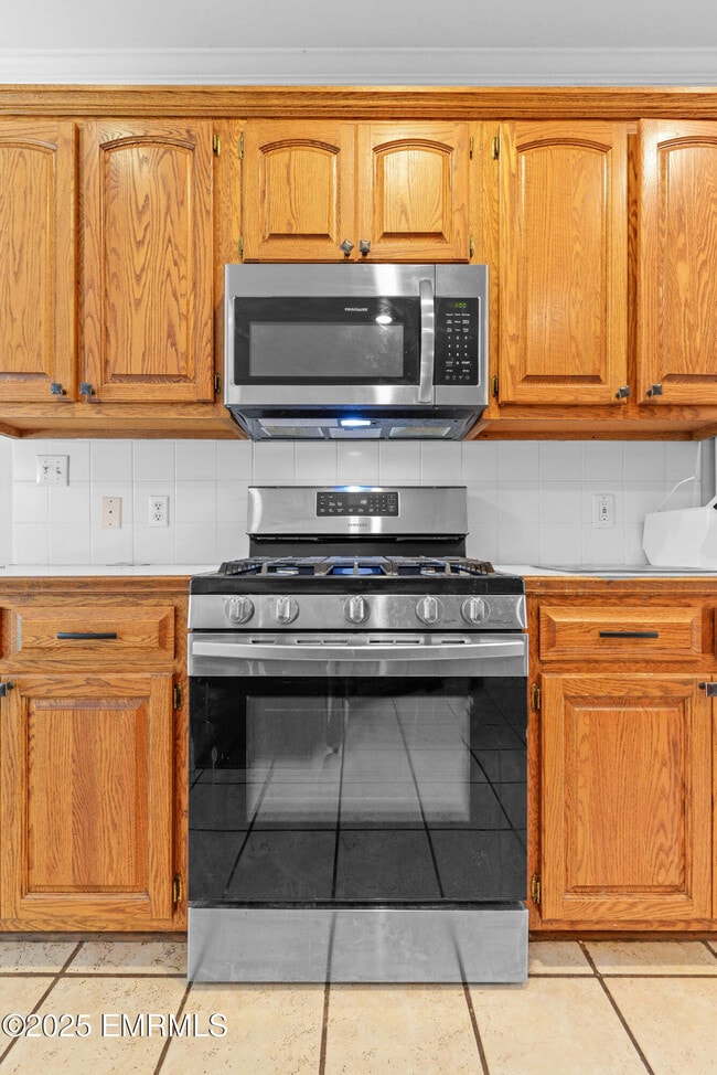 Building Photo - 270 Grand Cypress Dr