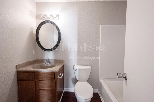 Building Photo - 14391 Banister Dr