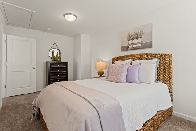 Building Photo - Last One - Brand-New 4 Bedroom with flex space Townhome Available NOW in Powdersville, SC