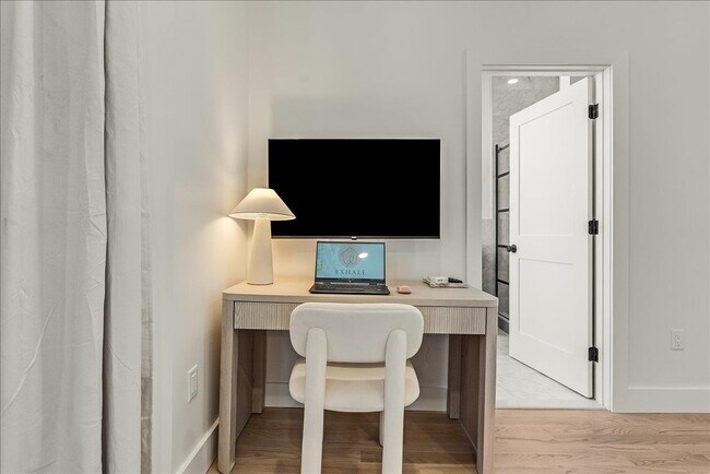 Building Photo - 97-99 Zabriskie St