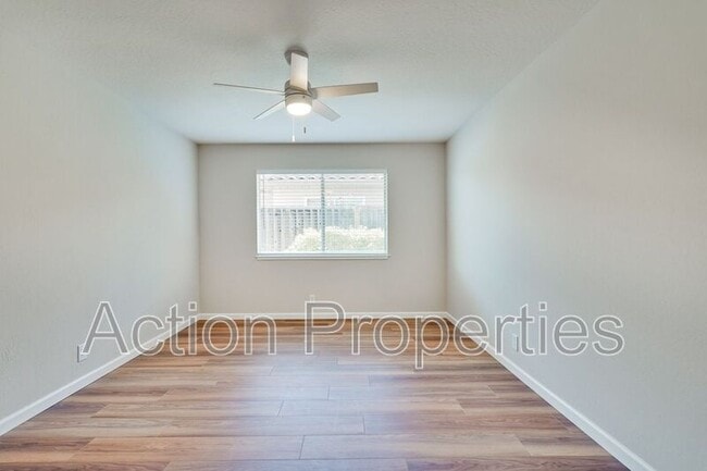 Building Photo - 1662 Merriton Ct