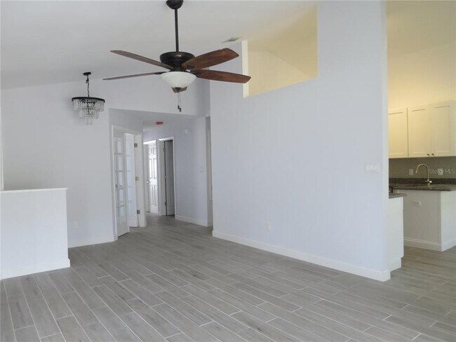 Building Photo - 11500 Vega Ct