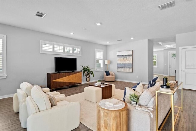 Building Photo - 5834 S MacDill Ave