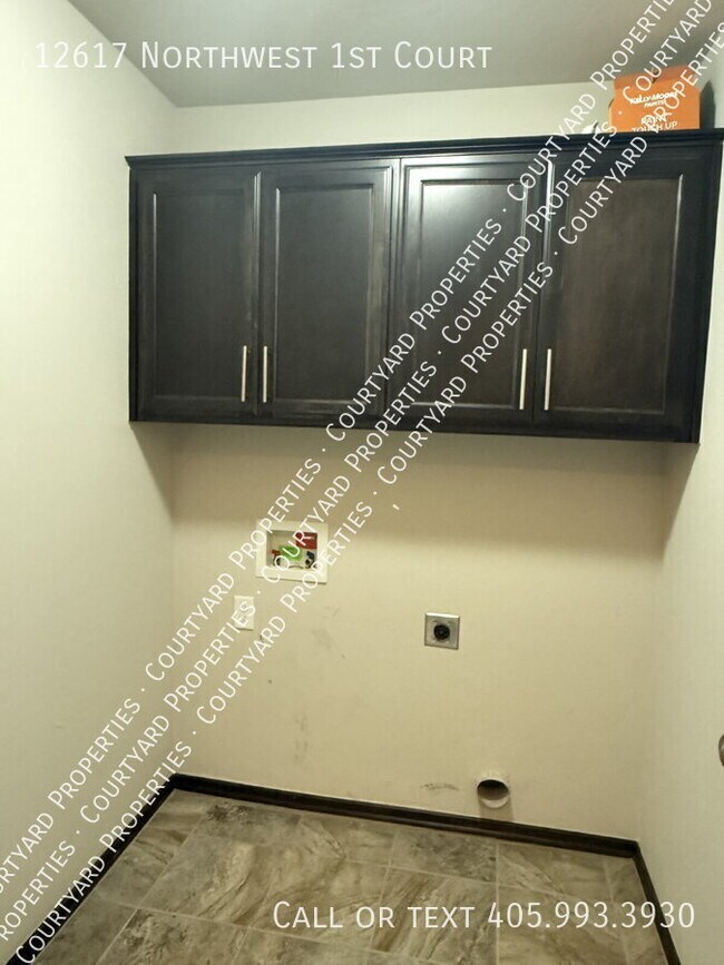 Building Photo - 12617 NW 1st Ct