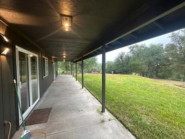 Building Photo - 2384 Choctaw Rd