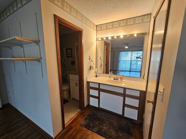 Building Photo - 4453 Little River Inn Ln