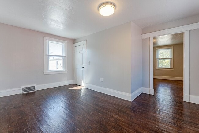 Building Photo - 5515 Bridge Ave