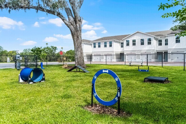 Building Photo - Brand New ~ 3/2.5 End Unit Townhome w/ Sty...