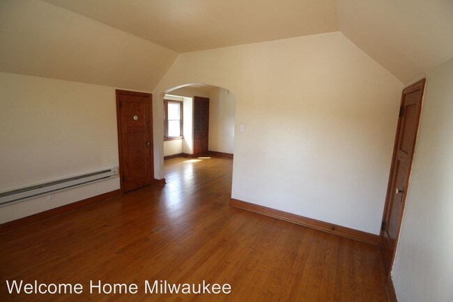 Primary Photo - 4703 N 39th St