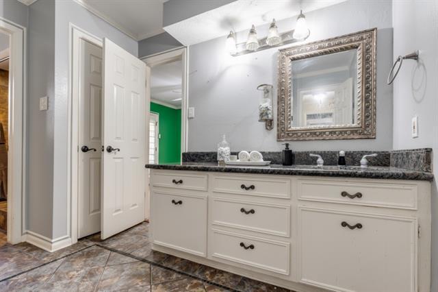 Building Photo - 3615 Fairvalley Dr