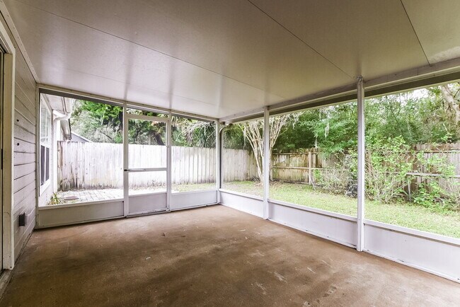 Building Photo - 7757 Fox Knoll Pl