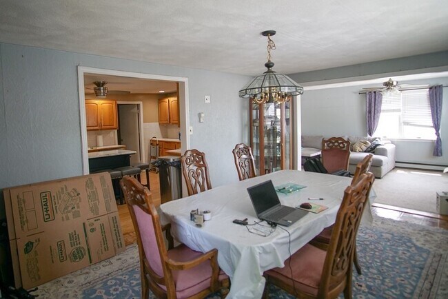 Building Photo - 29 Garfield Ave