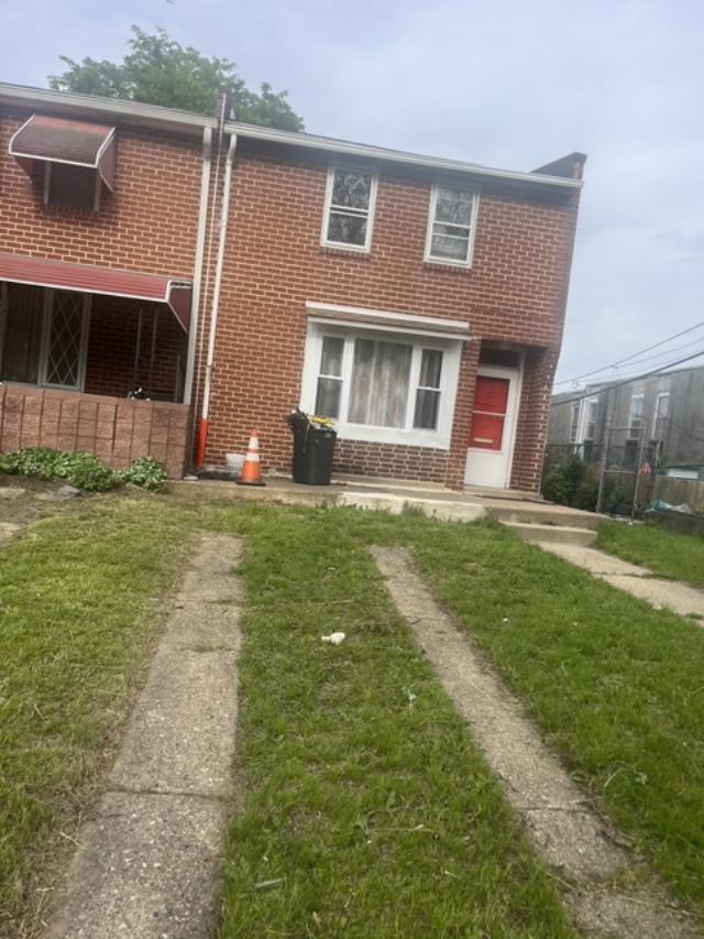 Primary Photo - 861 N Fallon St