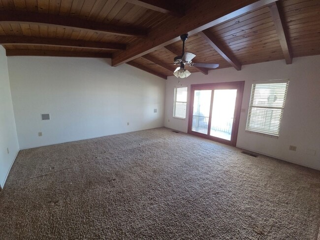 Building Photo - Gorgous 3 Bedroom 2/5 Bath Country Home