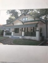 Building Photo - 207 S Summit St