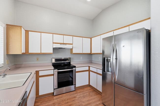 Building Photo - 8871 E Citrus Tree Dr