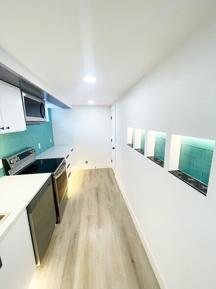 LED Lighting - 491 S Otis St