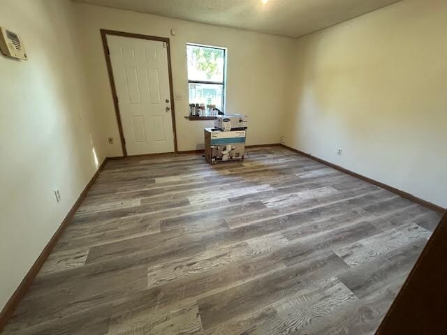 Building Photo - 1403 N Clay Ave