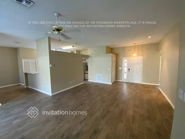 Building Photo - 5515 Redhawk Dr