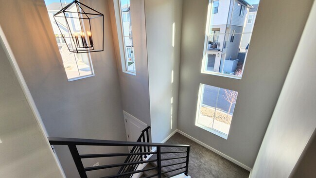 Building Photo - 2773 Tower Ml Wy