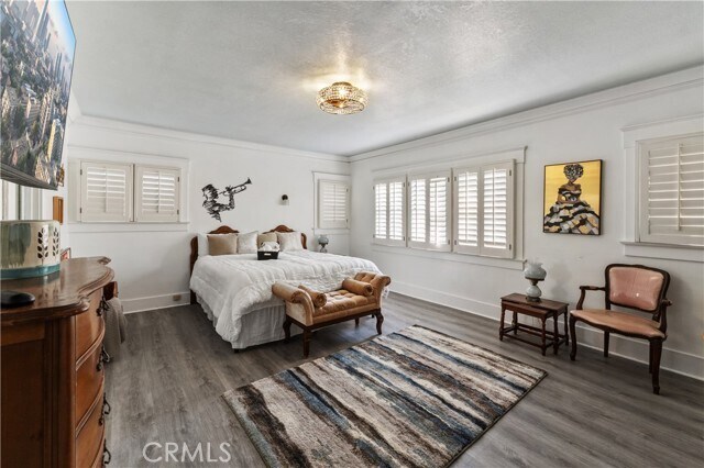 Building Photo - 2167 W 20th St