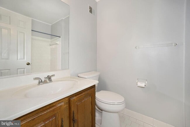 Building Photo - 10107 Galsworthy Pl