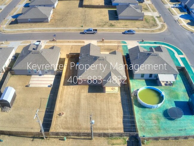 Building Photo - 1636 Eighty-Niner Ter