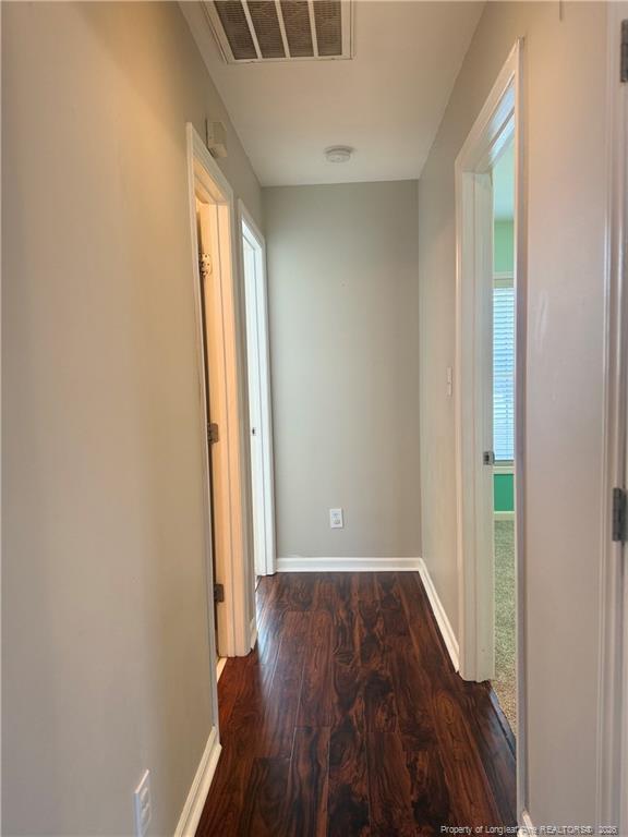 Building Photo - 136 Bennington Dr
