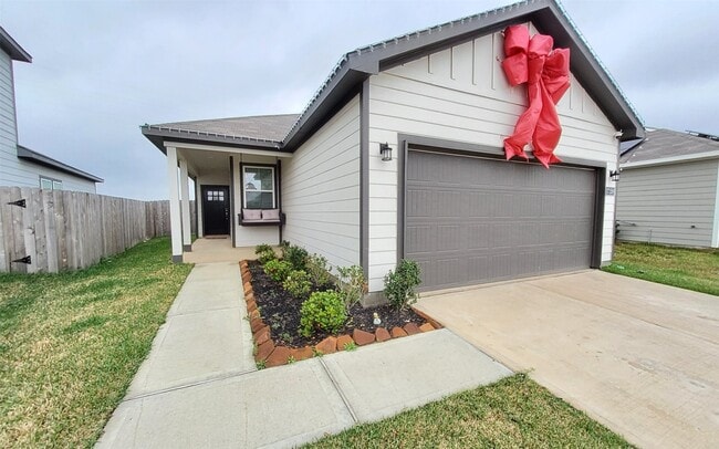 Building Photo - 17359 King Eider Rd