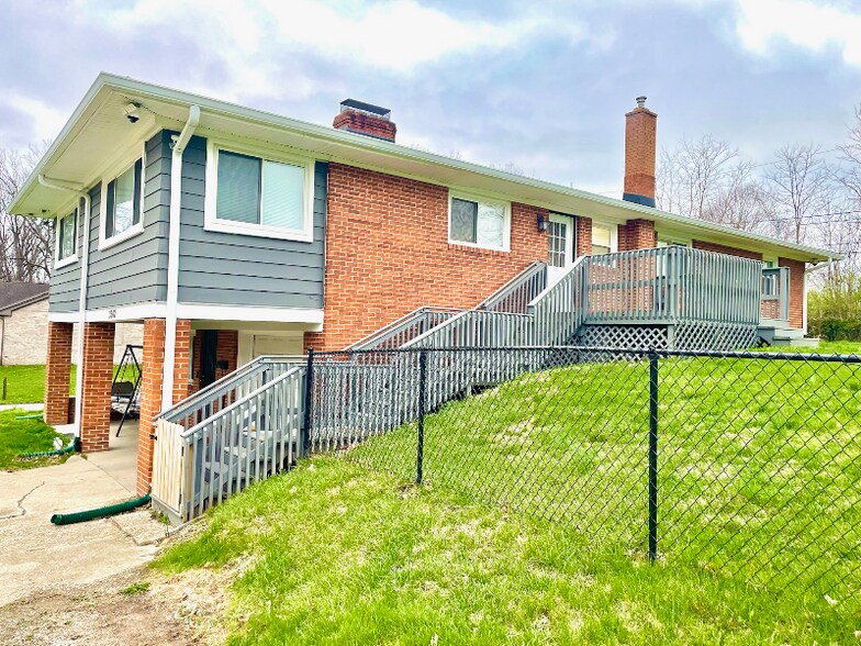 Building Photo - 1 N Chester Ave