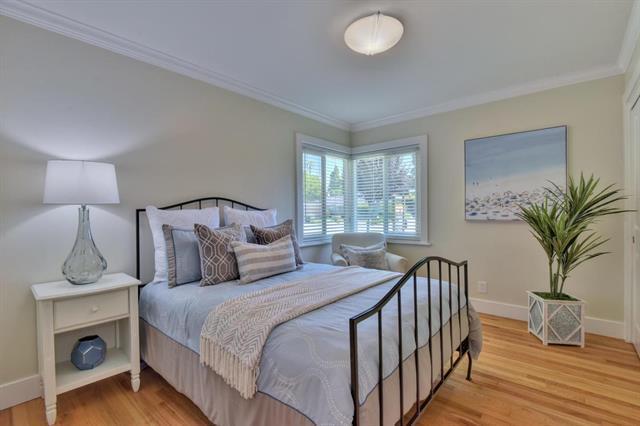 Building Photo - 1957 James Pl