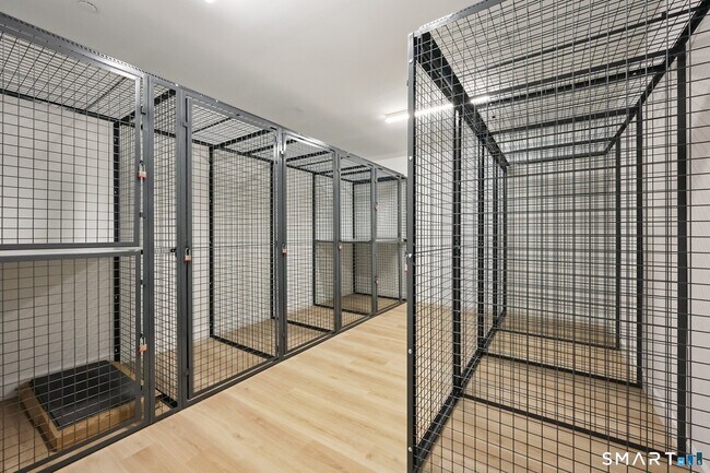 Building Photo - 131 Beach Rd