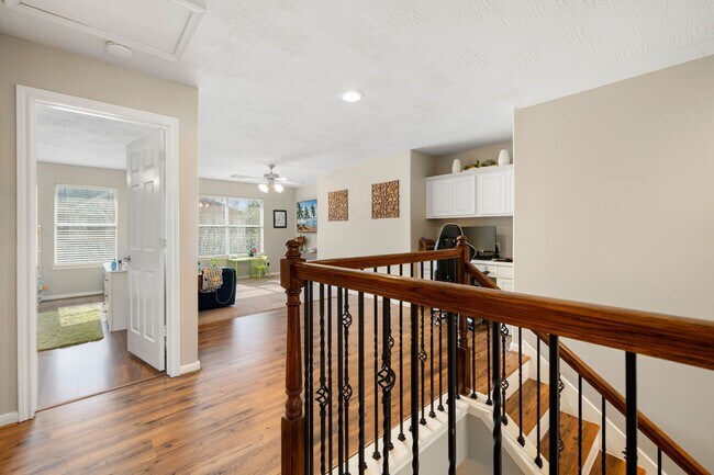 Building Photo - 24647 Hampton Lakes Dr