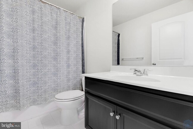 Building Photo - 15211 Lady Lauren Ln