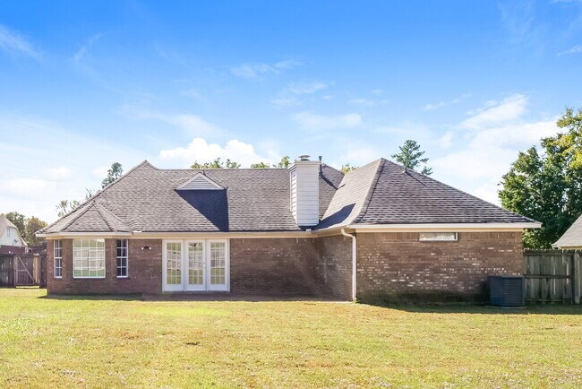 Building Photo - 2068 Heather Ridge